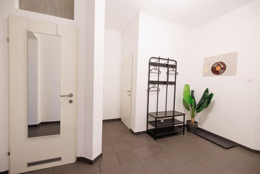 Stylish Haven-Near Brunnenmarkt Viena Exterior foto